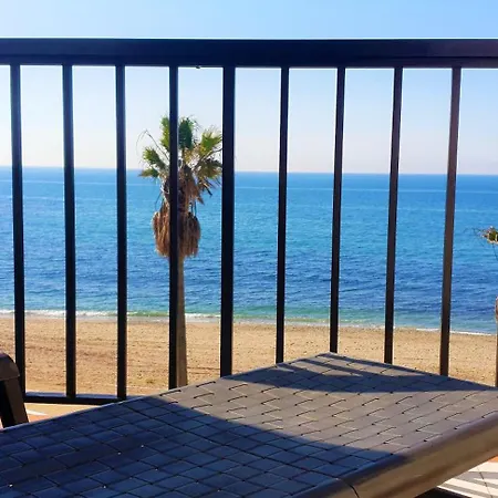 Apartment Sea Front House Micaela I