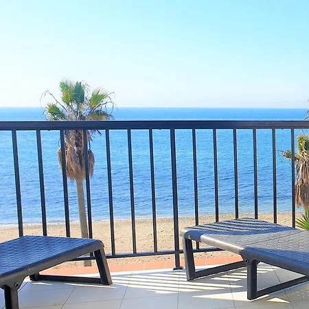 Apartment Sea Front House Micaela I *